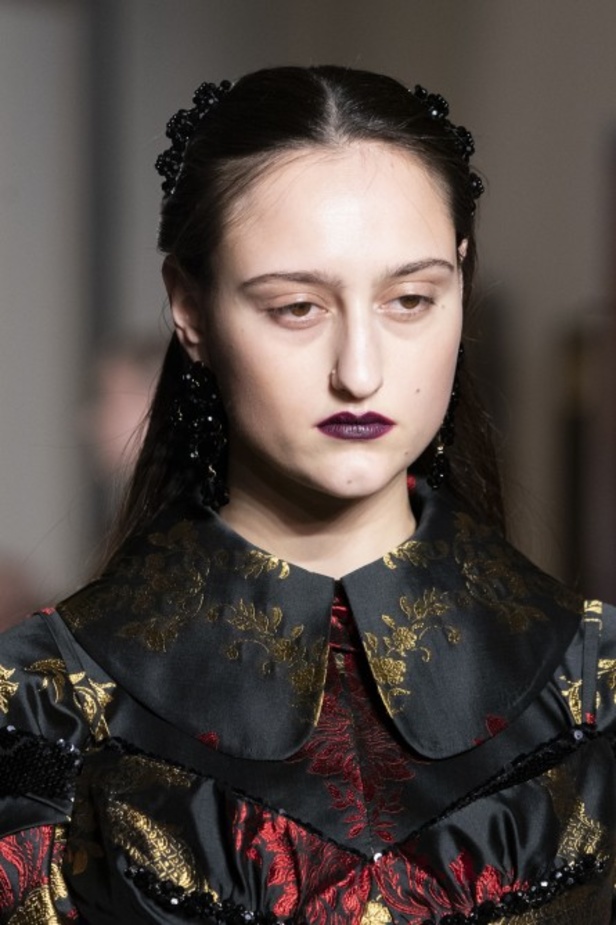 مجموعة  Simone Rocha لخريف 2019