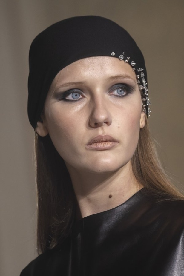 مجموعة ستيفان رولاند للهوت كوتور لموسم ربيع وصيف 2019