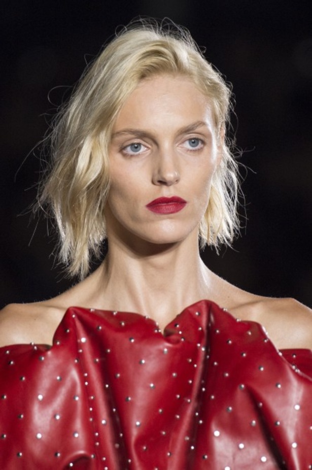 مجموعة Saint Laurent لموسمي ربيع وصيف 2018!