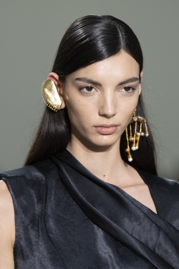 عرض ازياء سكياباريلي haute couture ربيع وصيف 2020 