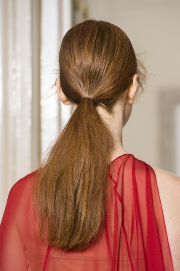 عرض Schiaparelli للأزياء الراقية لخريف وشتاء ٢٠١٨ !