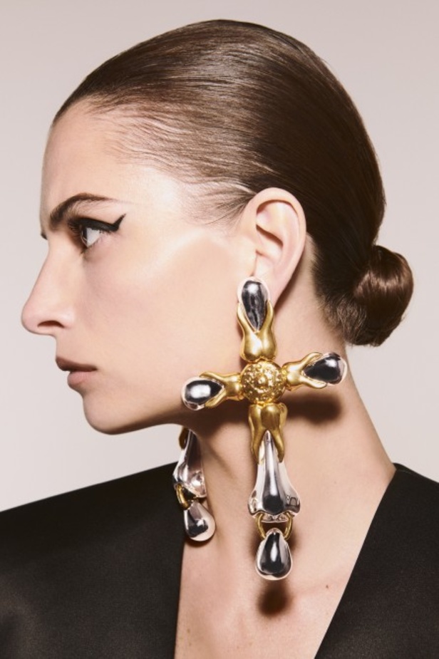 مجموعة سكياباريلي لموسم خريف وشتاء 2021-2022