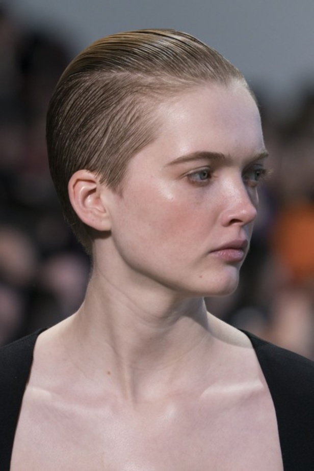 مجموعة Self Portrait للألبسة الجاهزة لخريف 2019