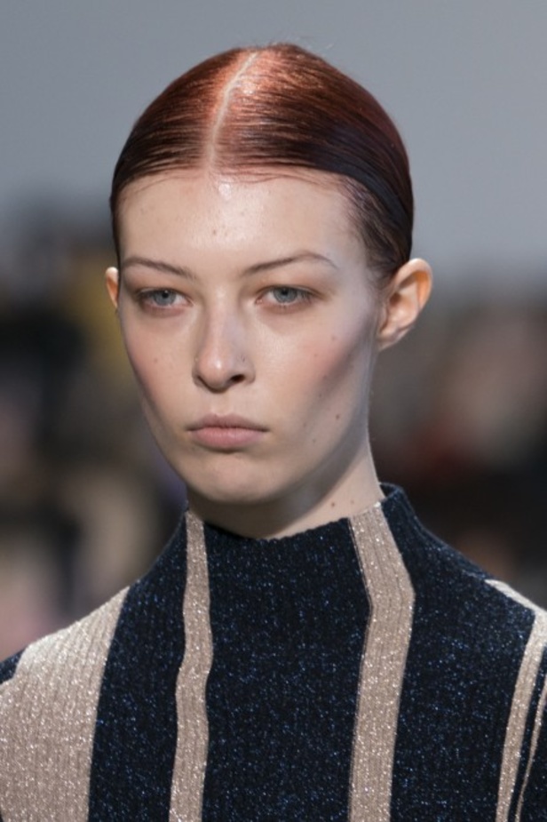 مجموعة Self Portrait للألبسة الجاهزة لخريف 2019