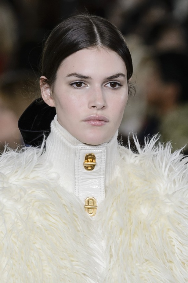 مجموعة توري بورش للألبسة الجاهزة لخريف و شتاء 2017