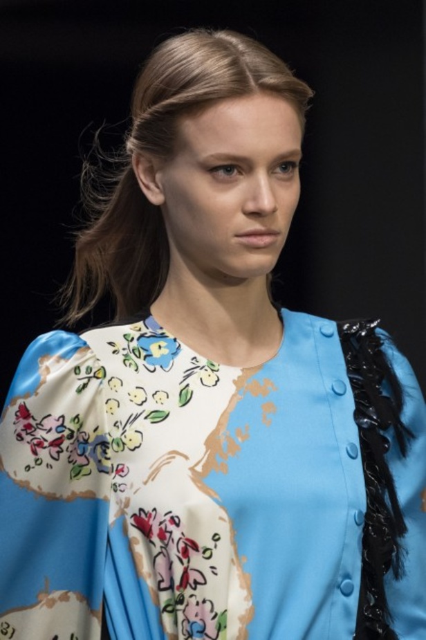 اكسسوارات TORY BURCH الفاخرة من اسبوع الموضة في نيويورك 2020