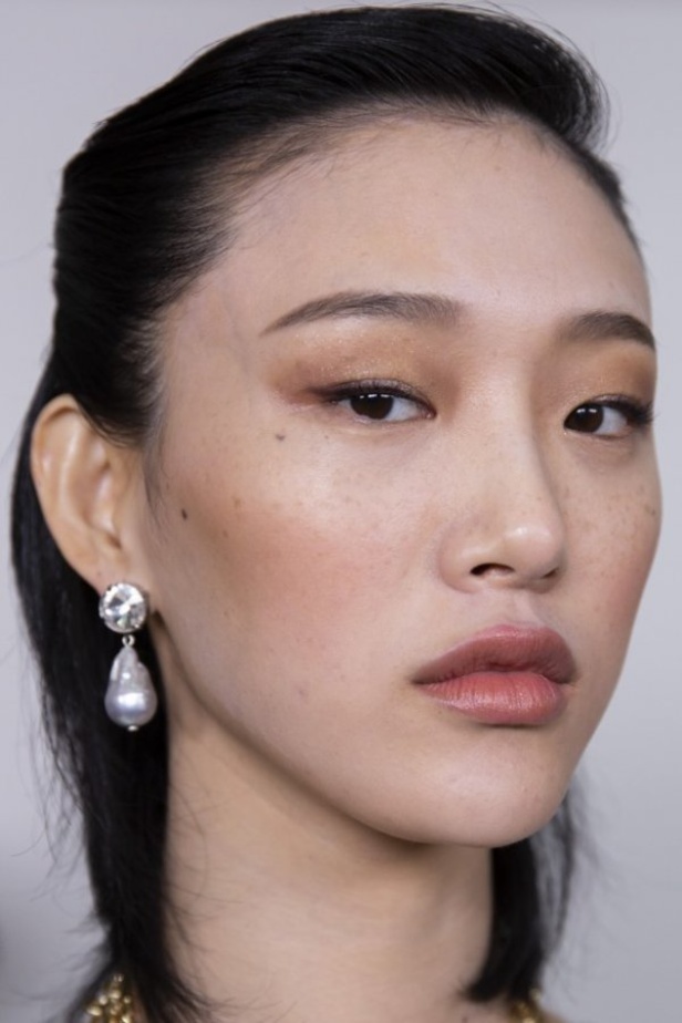 مجموعة توري بورتش لموسم ربيع وصيف 2020