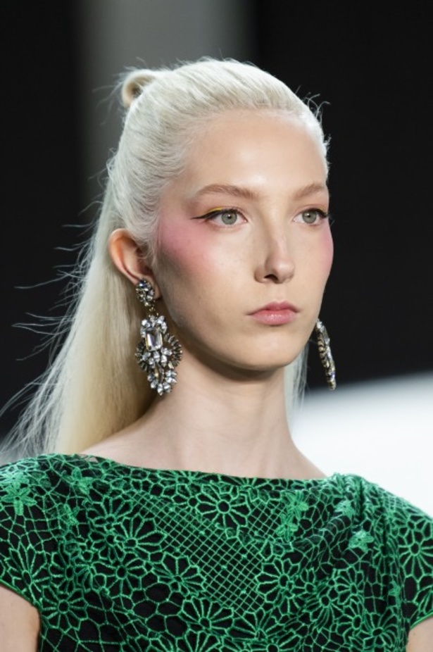  اسبوع الموضة في نيويورك 2019  موديلات فساتين TADASHI SHOJI لربيع وصيف 2020 