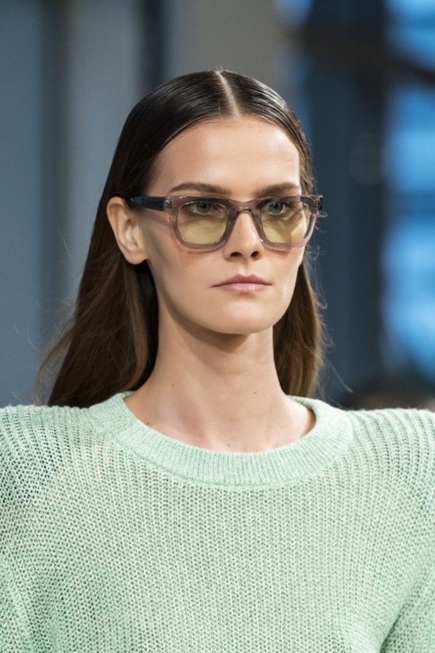 عرض أزياء تيبي لربيع وصيف 2020