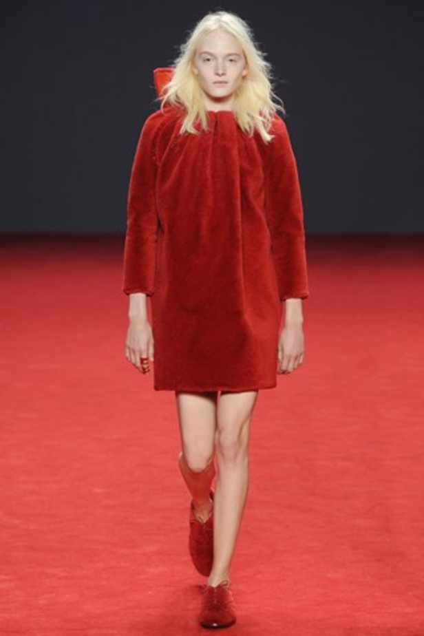 Viktor & Rolf وروعة الأحمر