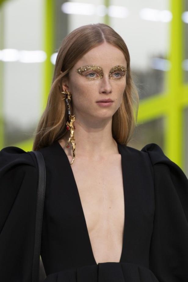 مجموعة فالنتينو لموسم ربيع وصيف 2020