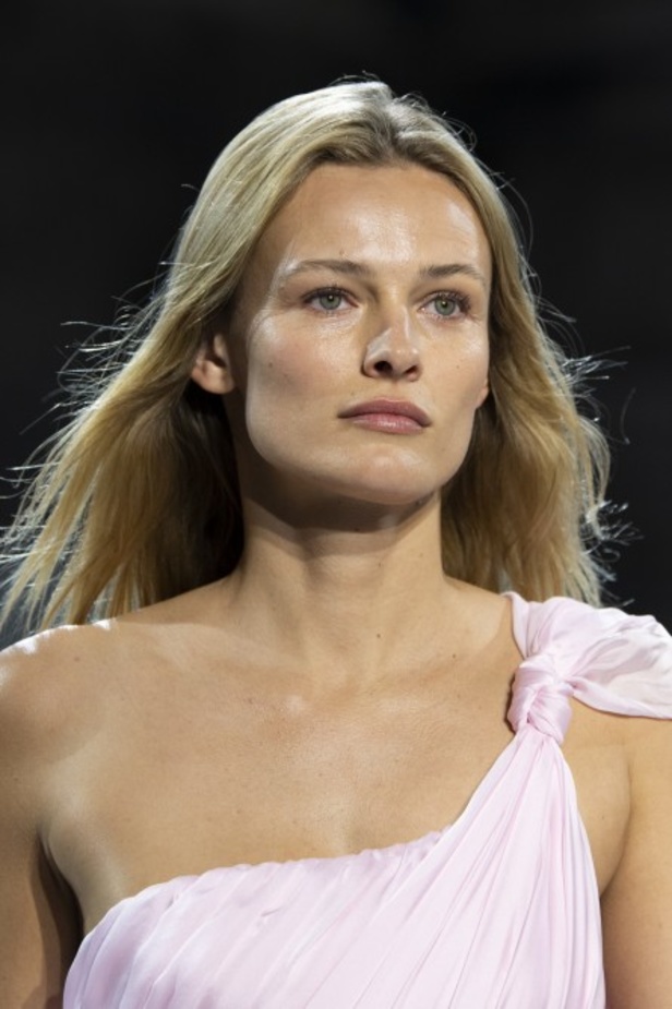 عرض مجموعة Alexandre Vauthier للازياء الراقية ربيع وصيف 2020