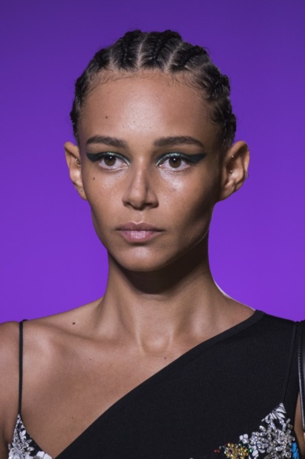 مجموعة فيرساتشي لموسم ربيع وصيف 2019