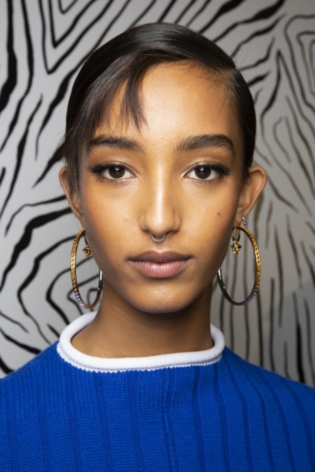 مجموعة فيرساتشي VERSACE لخريف وشتاء 2020-2021