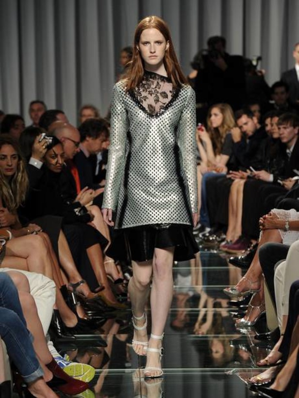 مجموعة Louis Vuitton Cruise... كيف تصنع البهجة؟