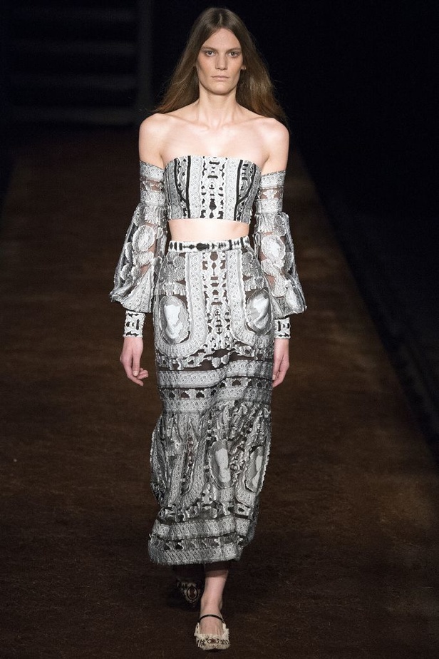 مجموعة Erdem لربيع و صيف 2016