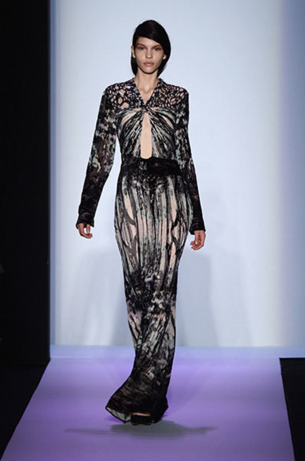 BCBGMAXAZRIA: أناقة عملية وبساطة راقية