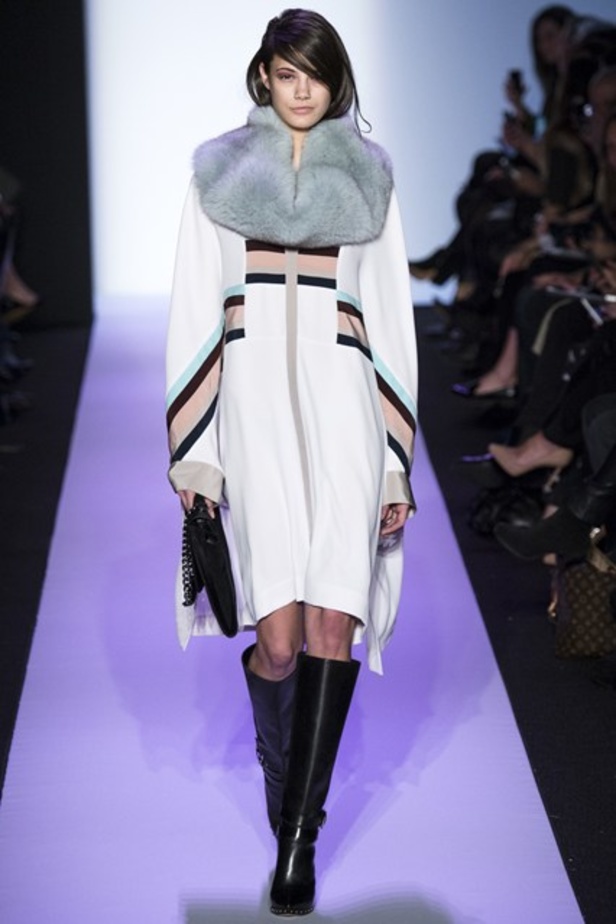 BCBGMAXAZRIA: أناقة عملية وبساطة راقية