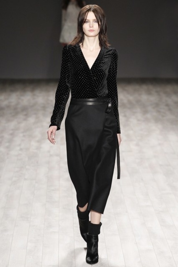 مجموعة Jill Stuart: شياكة غير متكلّفة