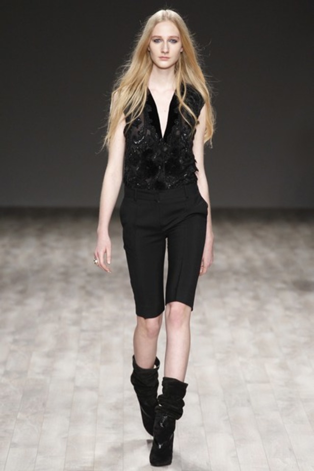 مجموعة Jill Stuart: شياكة غير متكلّفة