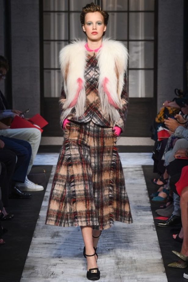 سحر الأربعينيات مع Schiaparelli