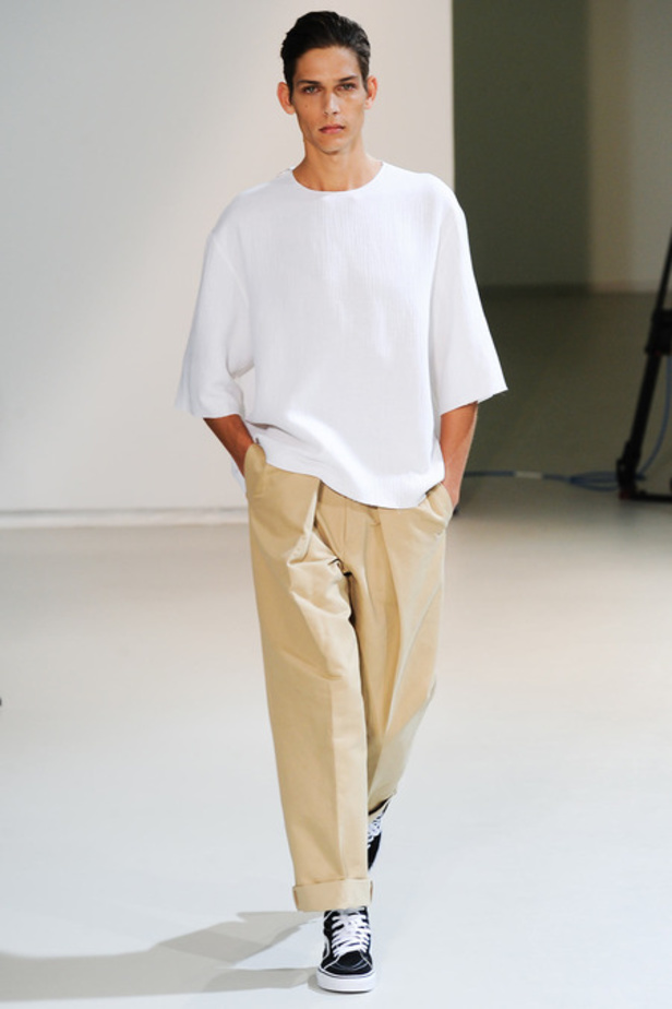 Yang Li: الاسلوب الذكوري رمز الخفة والراحة