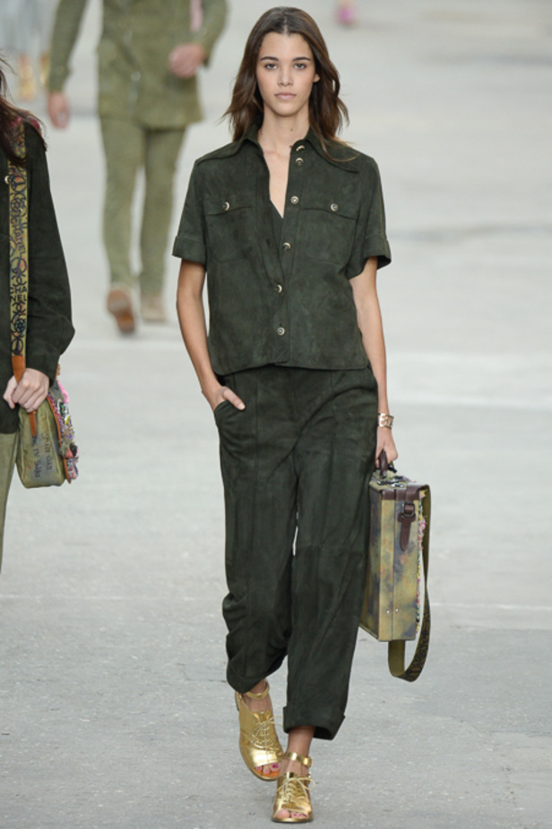 Chanel حرب لونية... ودعوة للسلام والمساواة