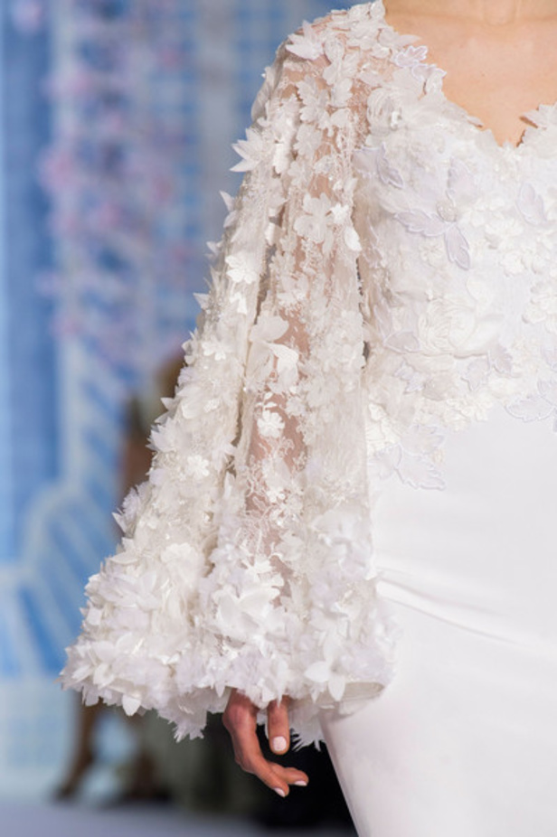 عرض "رالف أند روسو" للأزياء الفاخرة لربيع وصيف 2016