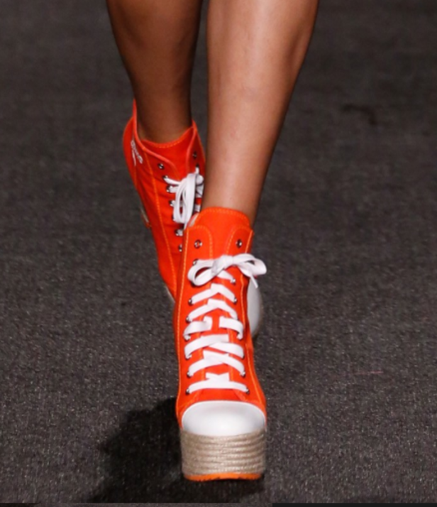 مجموعة "موسكينو" ريزورت 2017!