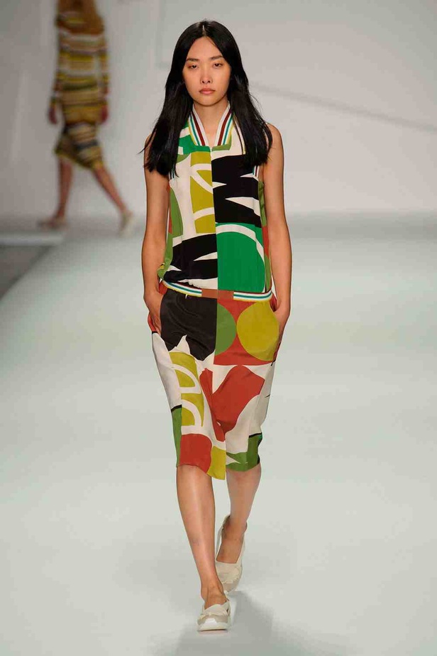 حرير JASPER CONRAN يصنع ربيعك الخاص