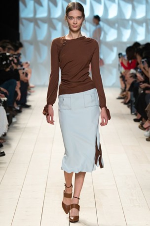 الأنوثة والرقي يتناغمان في مجموعة  Nina Ricci