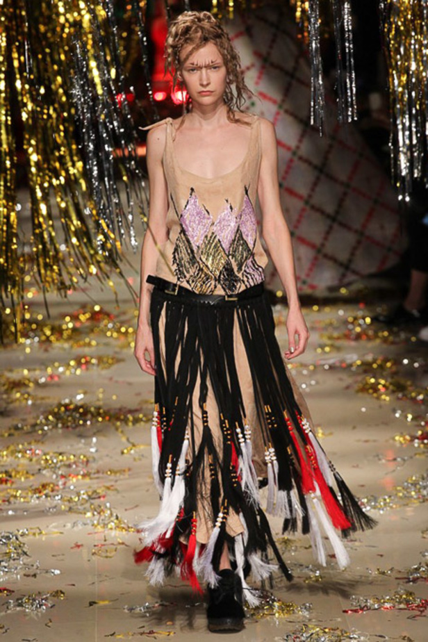 "Vivienne Westwood"... فانتازيّا فوضويّة بامتياز
