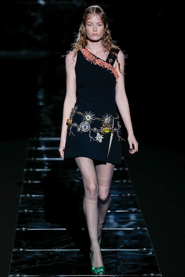 جرأة وفن متمرّد في مجموعة "Fausto Puglisi"