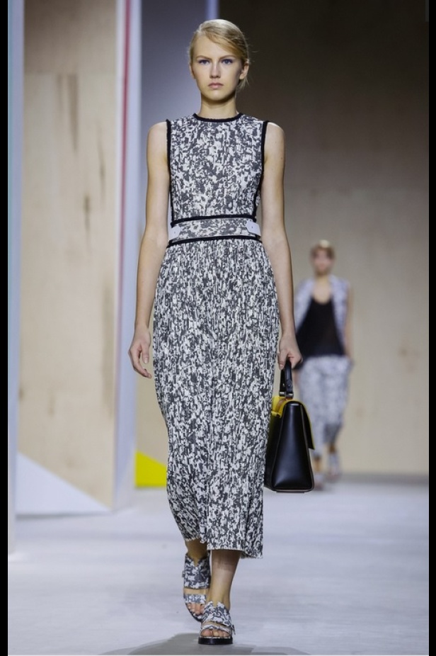 مجموعة  Boss Women لربيع و صيف 2016