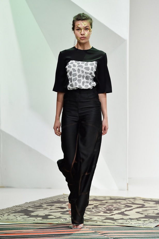 عرض ازياء Taller Marmo لربيع و صيف 2016