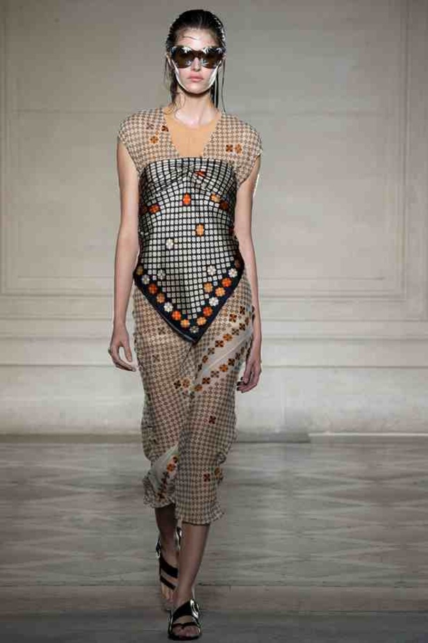 رومانسية "خائفة" فى ربيع MAISON MARTIN MARGIELA