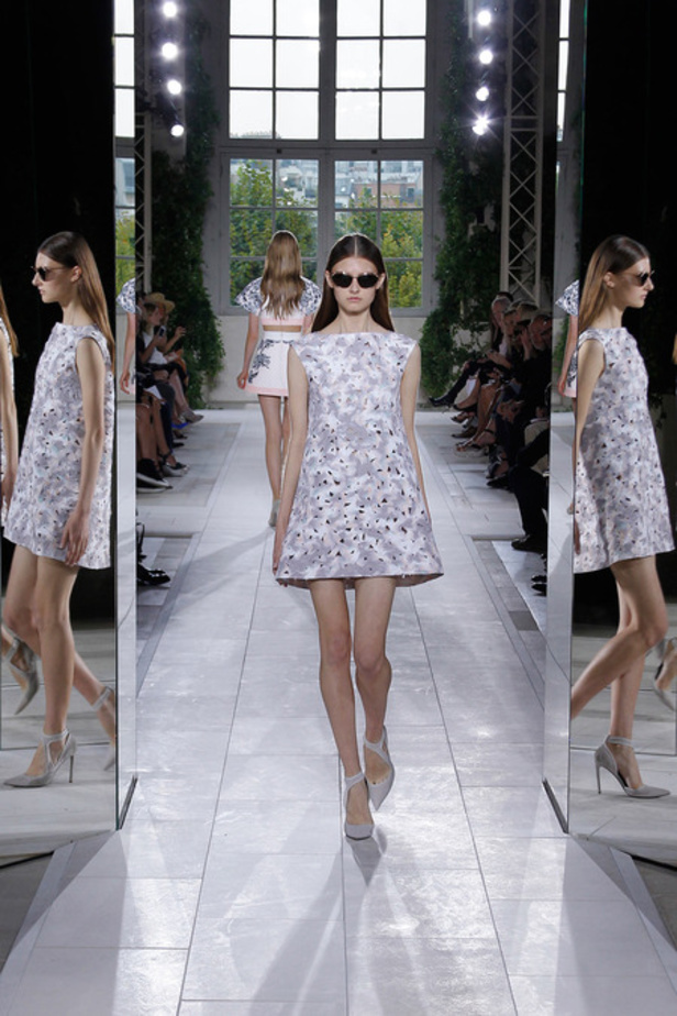 Balenciaga: البصمة فاتنة وهادئة