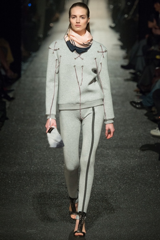 Alexis Mabille تصاميم رياضية بأسلوب أنيق