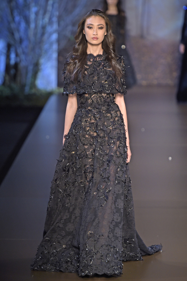 دعوة إلى حديقة Ralph&Russo المسحورة 