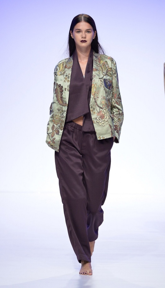 عرض ازياء Starch Foundation لربيع و صيف 2016