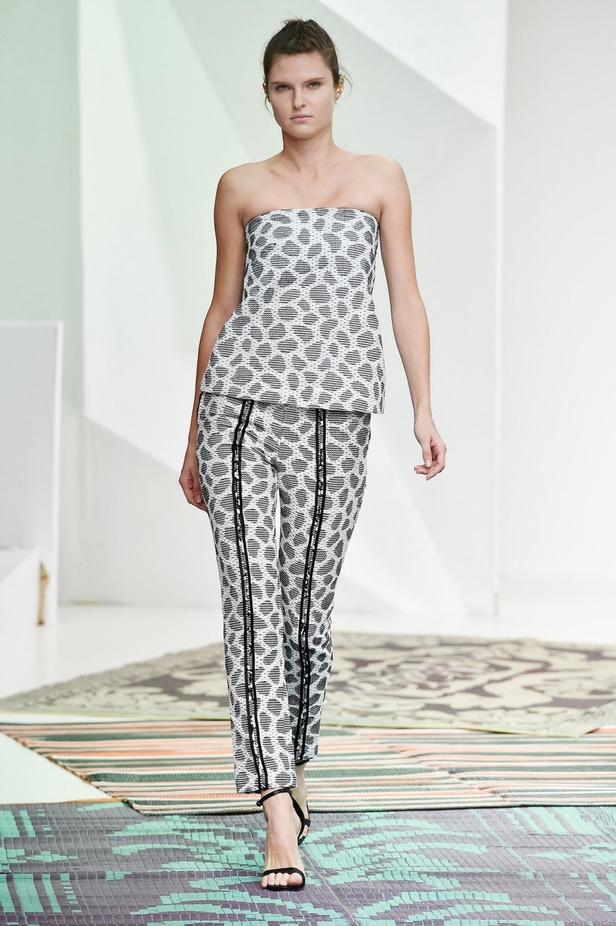 عرض ازياء Taller Marmo لربيع و صيف 2016