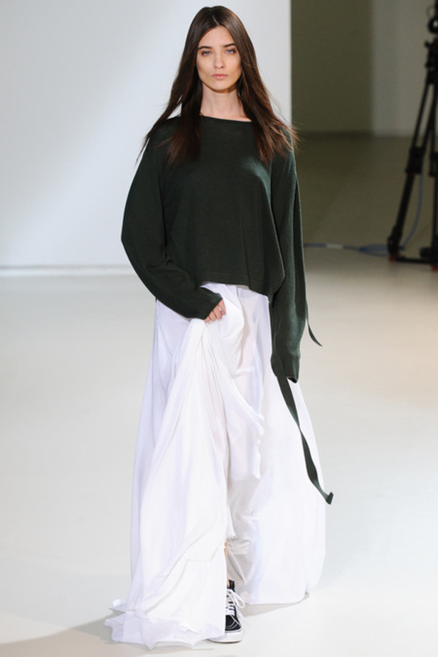 Yang Li: الاسلوب الذكوري رمز الخفة والراحة