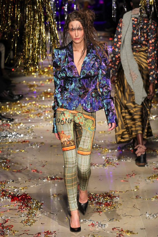 "Vivienne Westwood"... فانتازيّا فوضويّة بامتياز