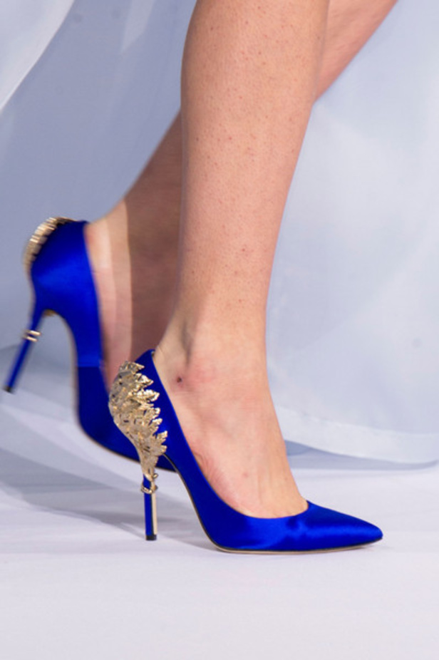 عرض "رالف أند روسو" للأزياء الفاخرة لربيع وصيف 2016