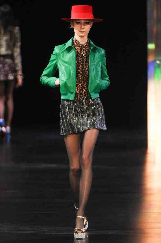 ربيع SAINT LAURENT... إبحث عن المتعة 