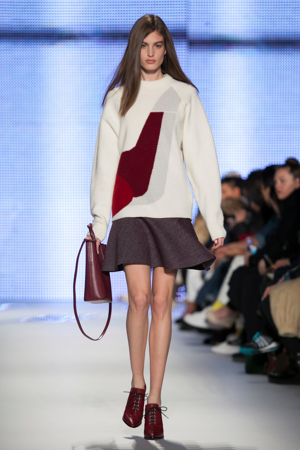 LACOSTE: أناقة لا تعرف التعب