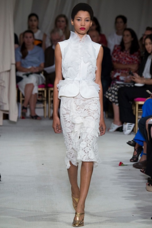 مجموعة Oscar de la Renta لربيع و صيف 2016