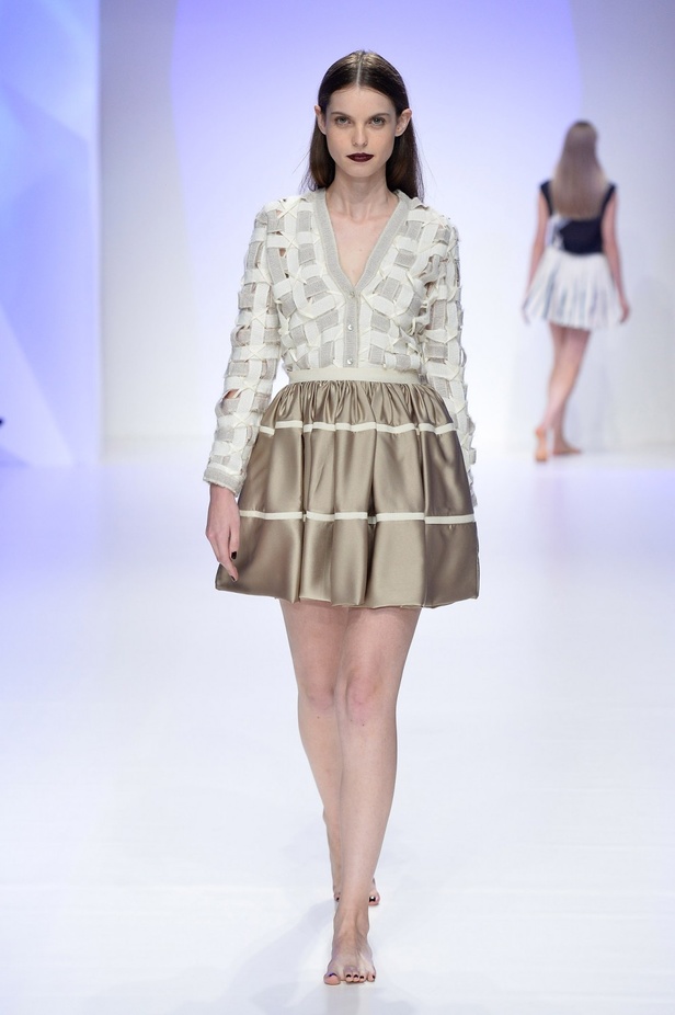 عرض ازياء Starch Foundation لربيع و صيف 2016