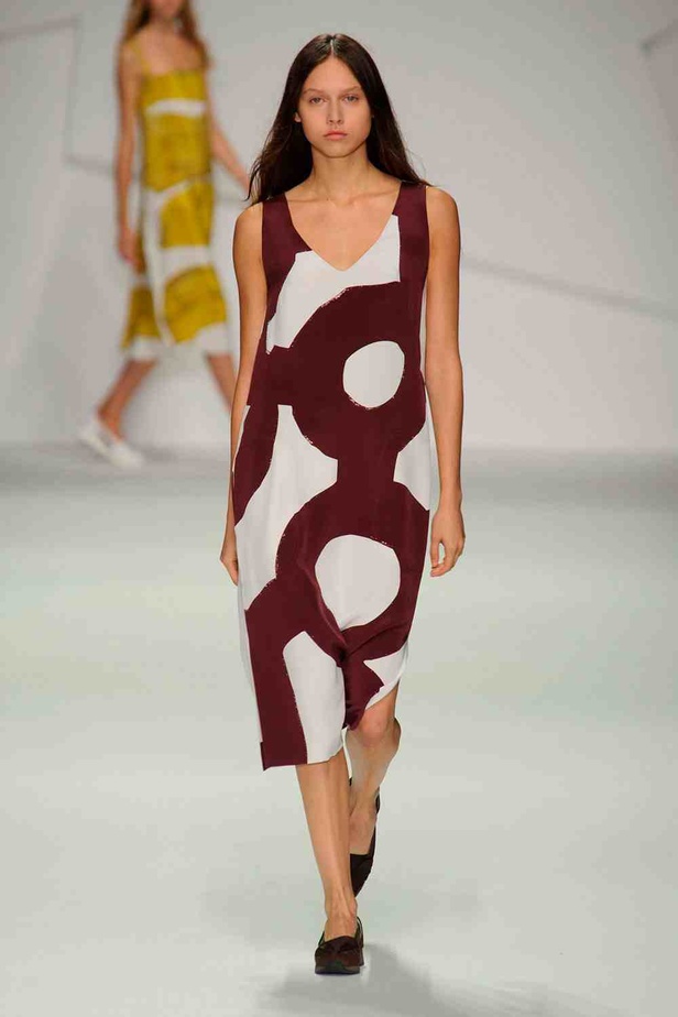 حرير JASPER CONRAN يصنع ربيعك الخاص