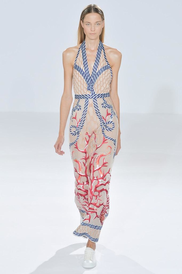 ربيع TEMPERLEY LONDON بألوان السما السبعة